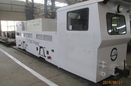 LK35－9（7）/540 型锂电池电机车