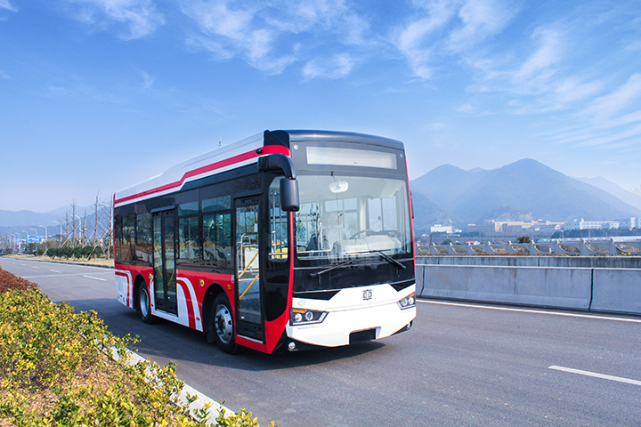8.5米插电式混合动力城市客车