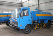 rail-road vehicle