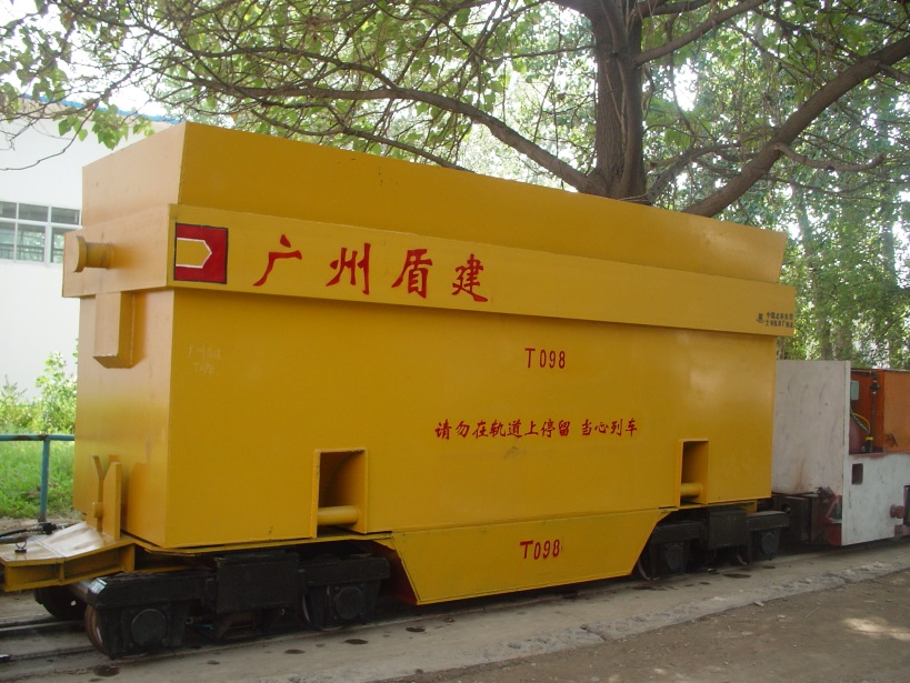 渣土车