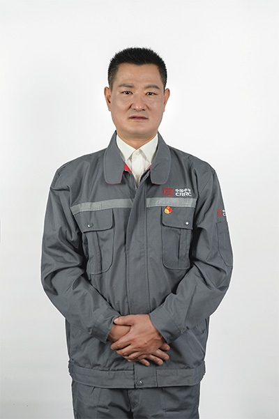 赵成富