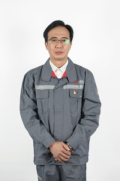 郁兆明