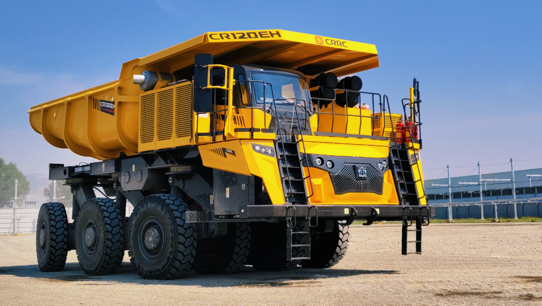Карьерный самосвал CR120EH