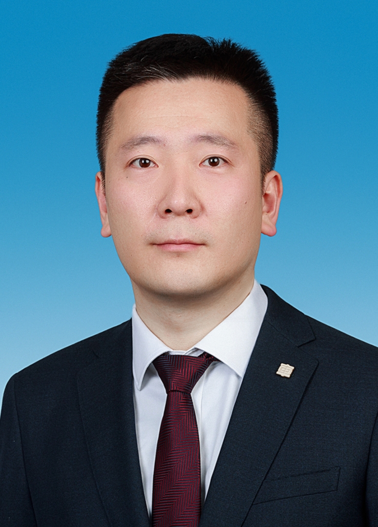 曹伟宸